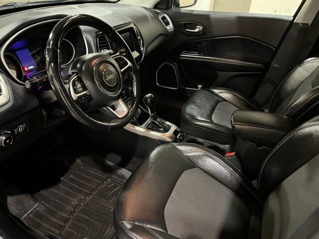 
								2019 Jeep Compass Latitude full									