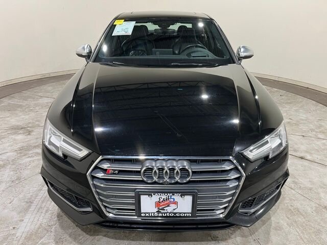 
								2018 Audi S4 3.0T Prestige quattro w/ Apple Car Play and Naviga full									