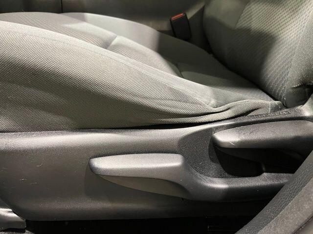 
								2016 Toyota Highlander LE V6 full									