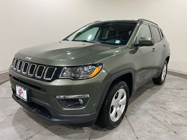 
								2019 Jeep Compass Latitude full									