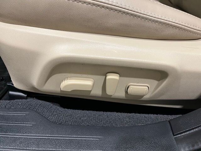 
								2017 Subaru Outback 2.5i Limited w/ Navigation full									