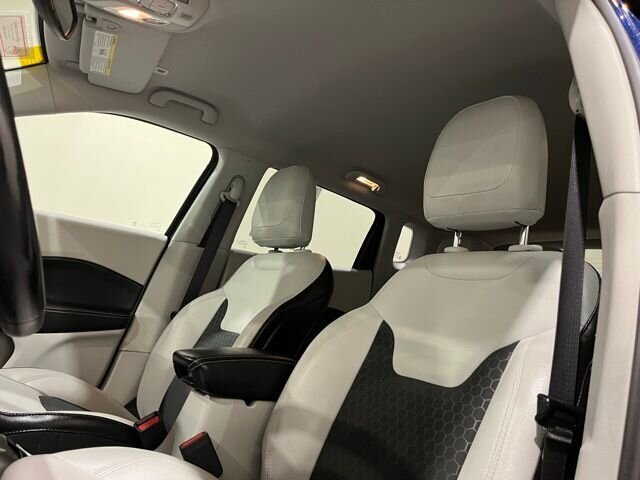 
								2018 Jeep Compass Latitude full									