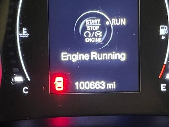 
								2018 Jeep Compass Sport full									