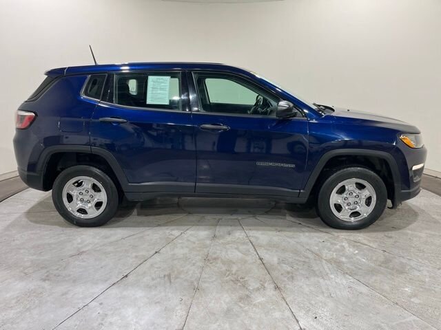 
								2018 Jeep Compass Sport full									