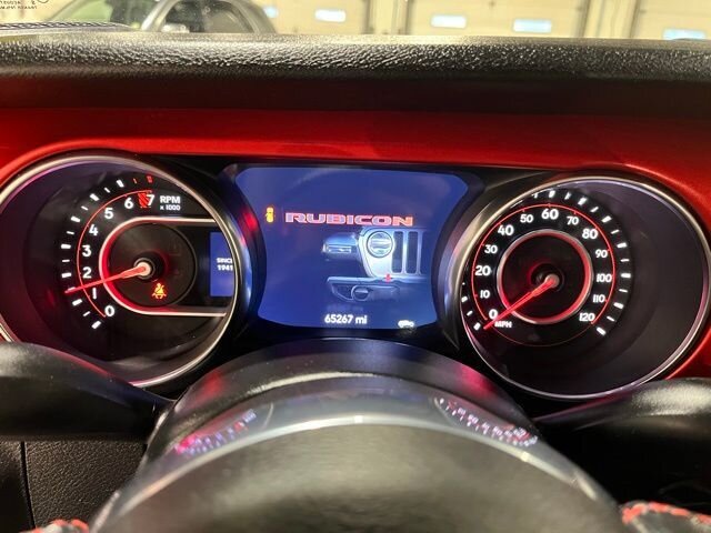 
								2019 Jeep Wrangler Rubicon w/ Apple Car Play and Navigation full									