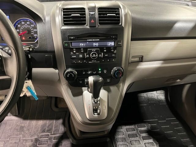
								2011 Honda CR-V SE full									