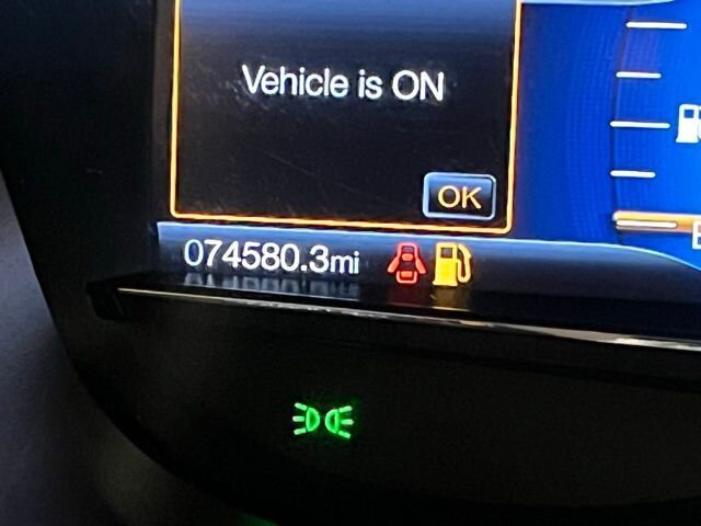 
								2019 Ford Explorer Limited w/ Apple Car Play and Navigation full									