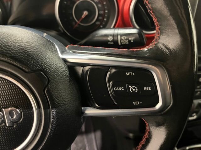 
								2019 Jeep Wrangler Rubicon w/ Apple Car Play and Navigation full									