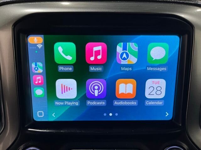 
								2019 Chevrolet Silverado 1500 LT w/ Apple Car Play full									