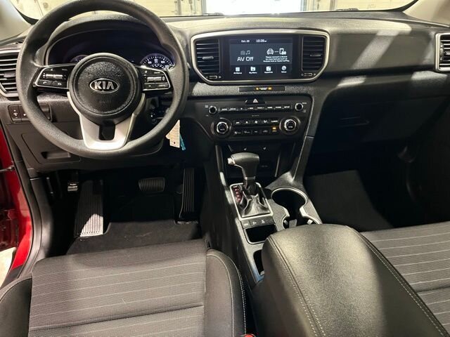 
								2020 Kia Sportage LX w/ Apple Car Play full									