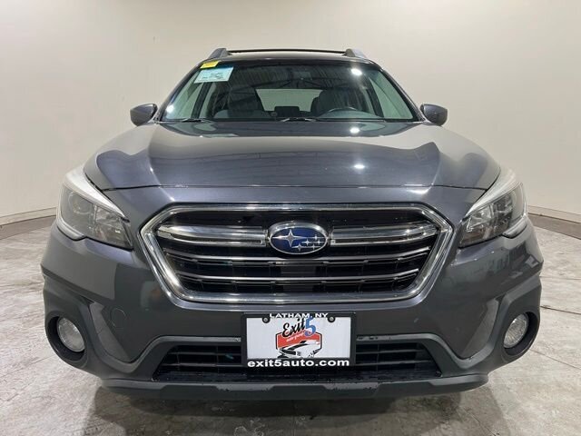 
								2018 Subaru Outback 2.5i Premium w/ Apple Car Play full									