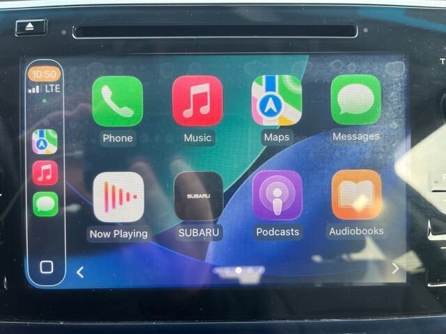 
								2018 Subaru Outback 2.5i Premium w/ Apple Car Play full									