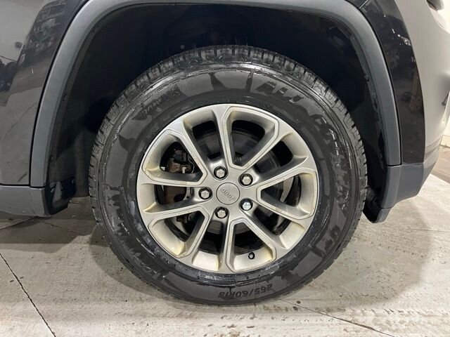 
								2015 Jeep Grand Cherokee Limited w/ Navigation full									