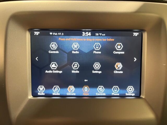 
								2019 Jeep Compass Sport w/ Apple Car Play full									