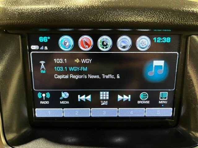 
								2018 Chevrolet Suburban Premier w/ Navigation full									