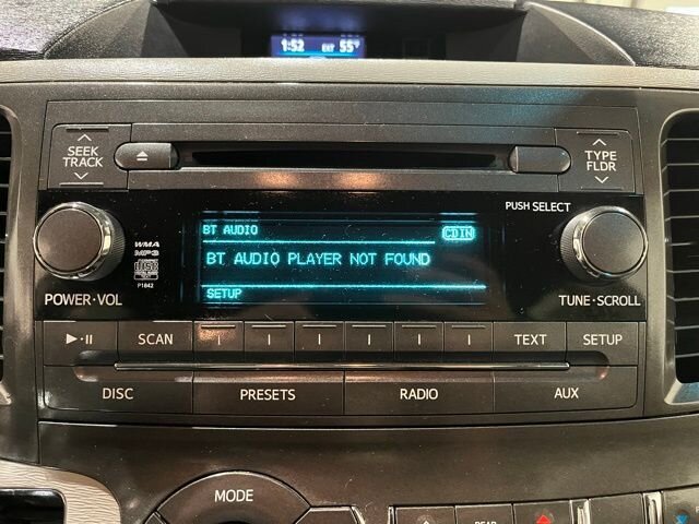 
								2013 Toyota Sienna SE 8 Passenger full									