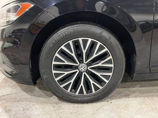 
								2019 Volkswagen Jetta 1.4T SE w/ Apple Car Play full									