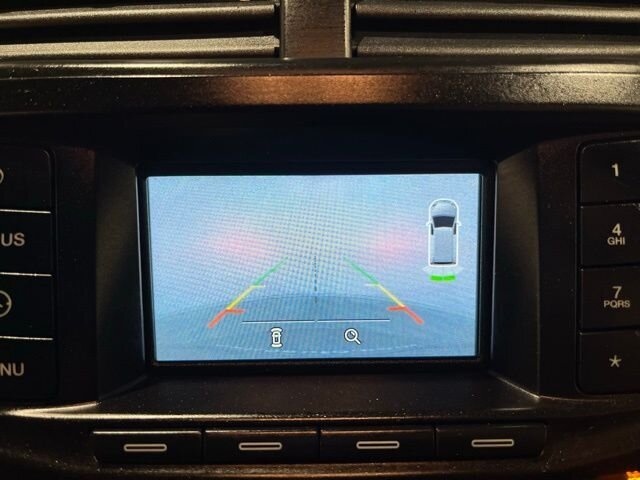 
								2018 Ford Explorer XLT full									