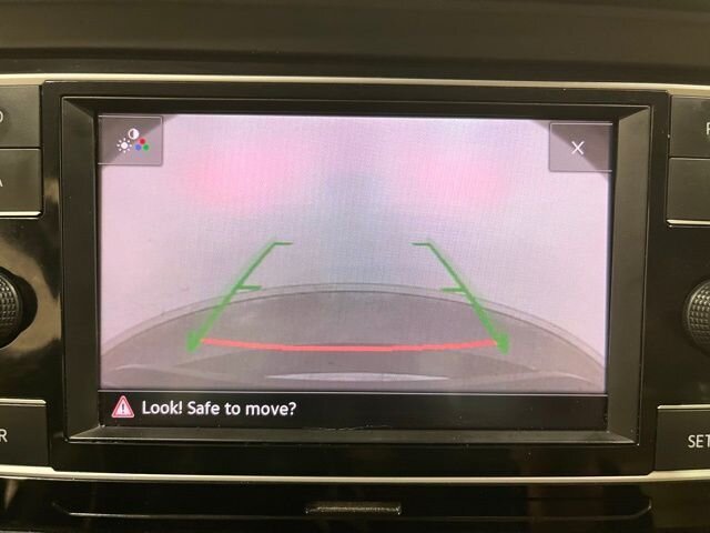 
								2019 Volkswagen Jetta 1.4T SE w/ Apple Car Play full									