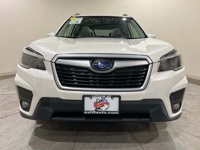 
								2021 Subaru Forester Premium w/ Apple Car Play full									