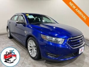 2015 Ford Taurus Limited w/ Navigation
