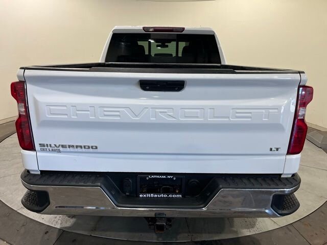 
								2019 Chevrolet Silverado 1500 LT w/ Apple Car Play full									