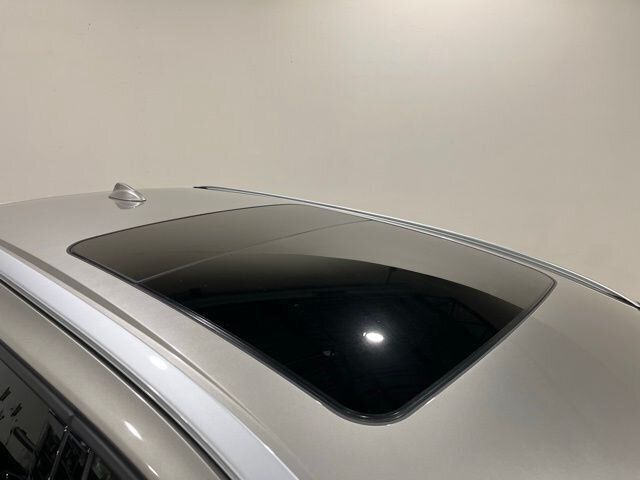 
								2015 Volvo XC60 T6 Platinum w/ Navigation full									