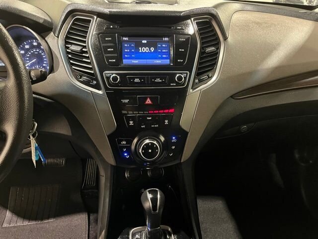 
								2017 Hyundai SANTA FE Sport 2.4 Base full									