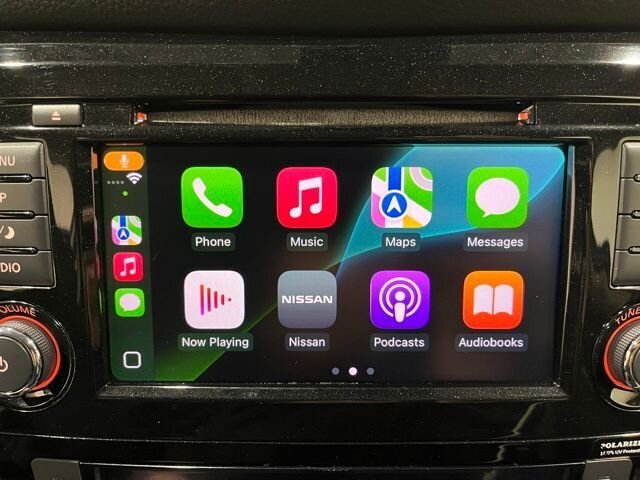 
								2018 Nissan Rogue SL w/ Apple Car Play and Navigation full									