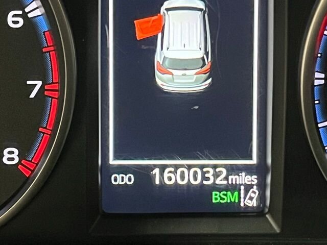 
								2018 Toyota RAV4 XLE full									