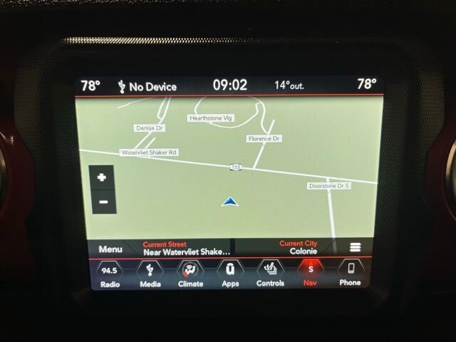 
								2019 Jeep Wrangler Rubicon w/ Apple Car Play and Navigation full									