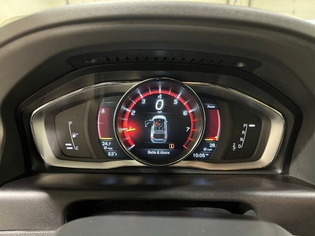 
								2017 Volvo XC60 T5 Inscription w/ Navigation full									