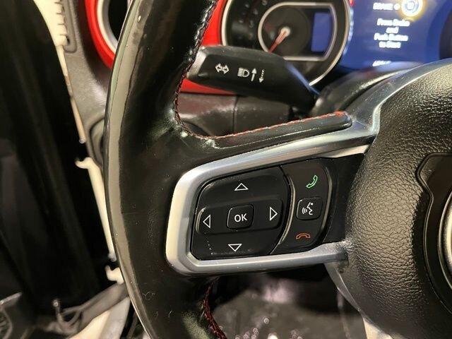 
								2019 Jeep Wrangler Rubicon w/ Apple Car Play and Navigation full									