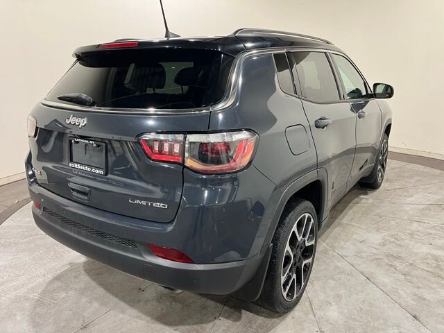 
								2018 Jeep Compass Limited w/ Navigation full									
