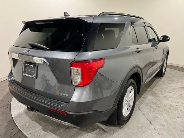 
								2021 Ford Explorer XLT w/ Apple Car Play full									