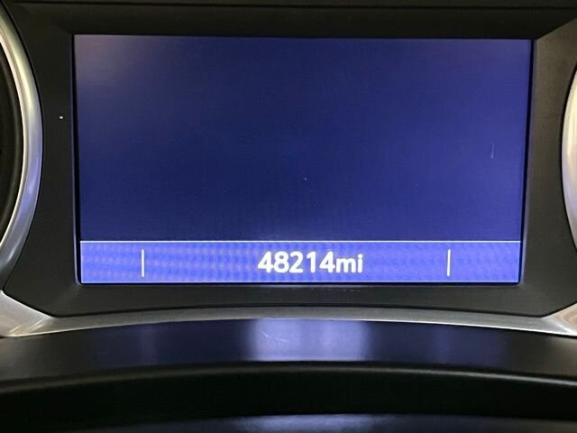 
								2022 Chevrolet Equinox LT w/ Apple Car Play and Navigation full									