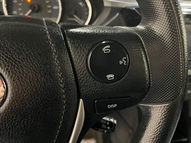 
								2016 Toyota Corolla LE full									