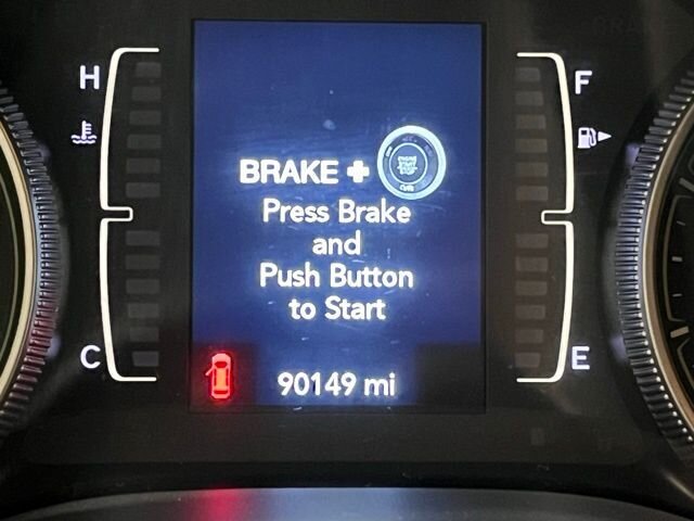 
								2019 Jeep Cherokee Latitude Plus w/ Apple Car Play full									