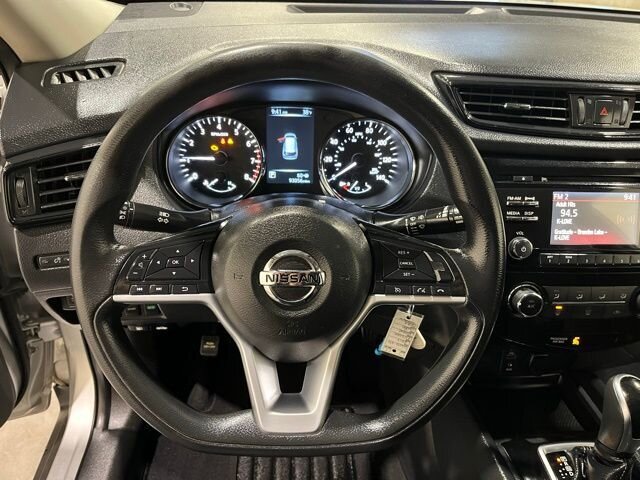 
								2017 Nissan Rogue S full									