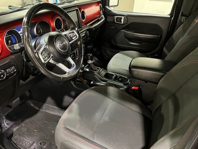 
								2019 Jeep Wrangler Rubicon w/ Apple Car Play and Navigation full									