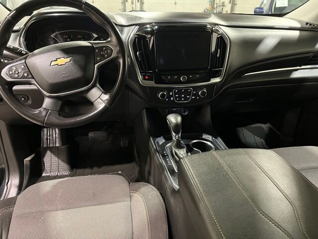 
								2021 Chevrolet Traverse LT w/ Apple Car Play full									