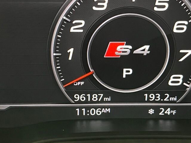 
								2018 Audi S4 3.0T Prestige quattro w/ Apple Car Play and Naviga full									