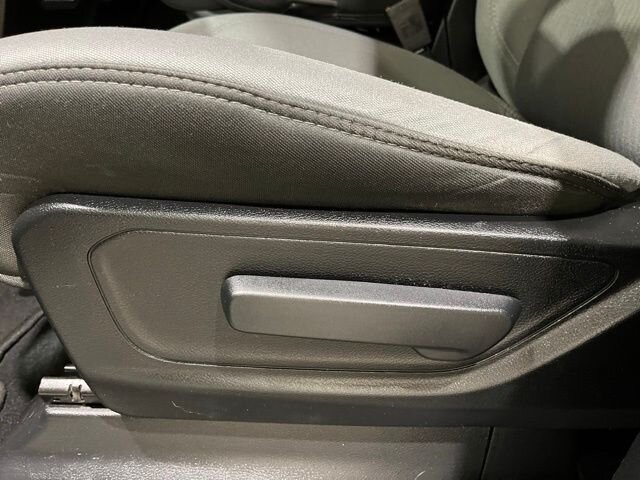 
								2020 RAM 1500 Big Horn/Lone Star full									