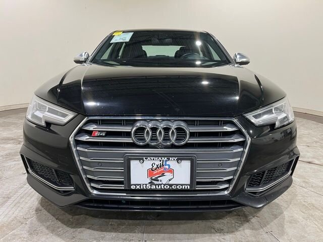 
								2018 Audi S4 3.0T Prestige quattro w/ Apple Car Play and Naviga full									