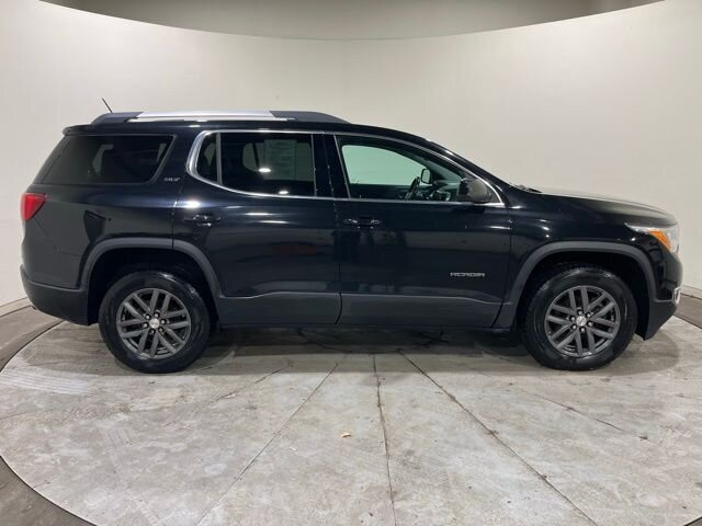 
								2019 GMC Acadia SLT-1 w/ Apple Car Play and Navigation full									