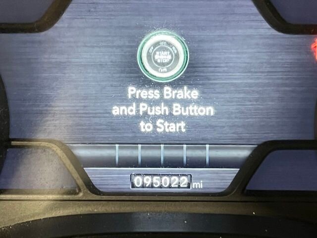 
								2019 RAM 1500 Big Horn/Lone Star w/ Apple Car Play full									