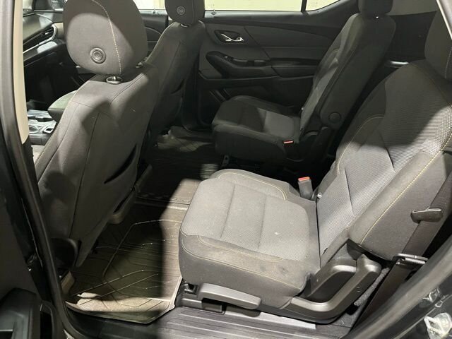 
								2021 Chevrolet Traverse LT w/ Apple Car Play full									