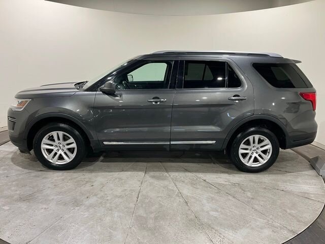 
								2018 Ford Explorer XLT full									
