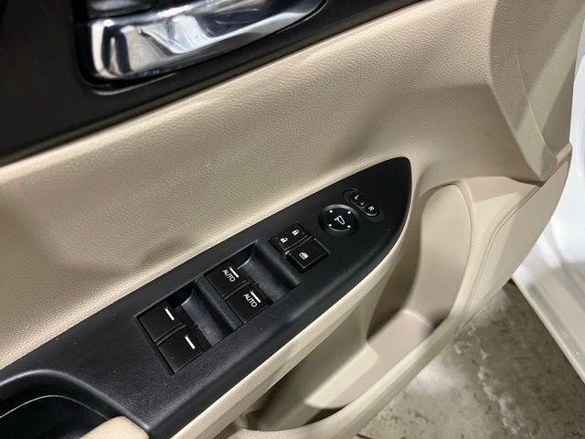 
								2015 Honda Accord EX-L full									