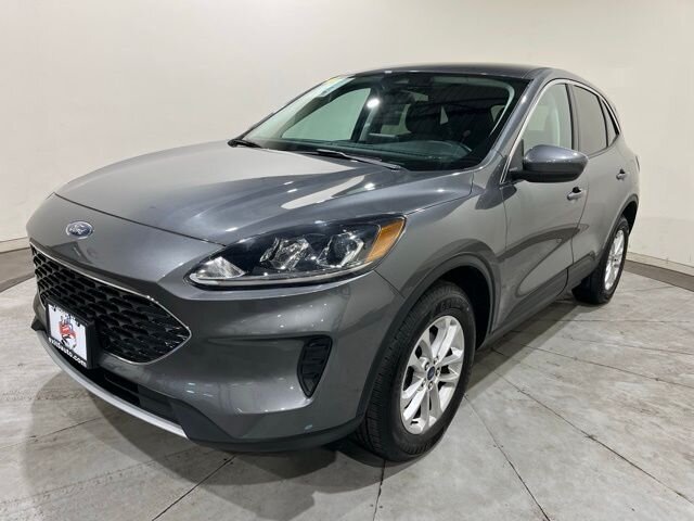 
								2021 Ford Escape SE full									